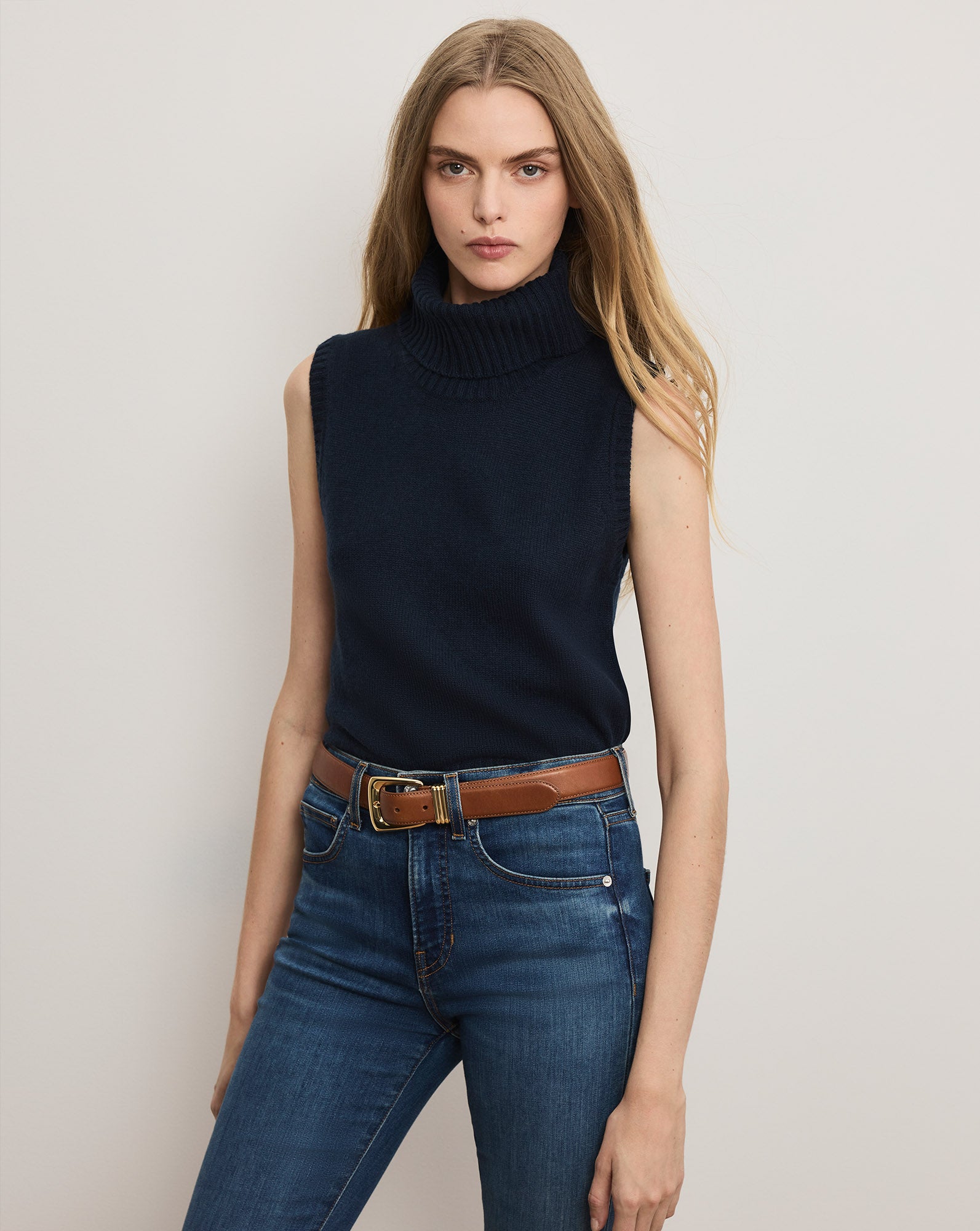 Mazzy Cashmere Sleeveless Sweater in Navy | Veronica Beard