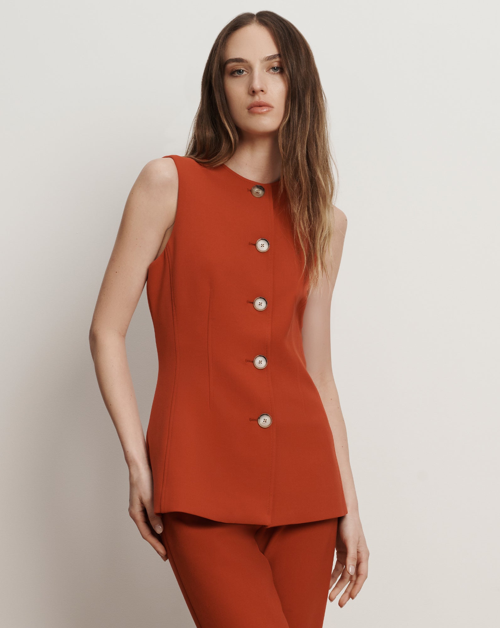 Jessup Tailored Sleeveless Vest in Carnelian Red | Veronica Beard
