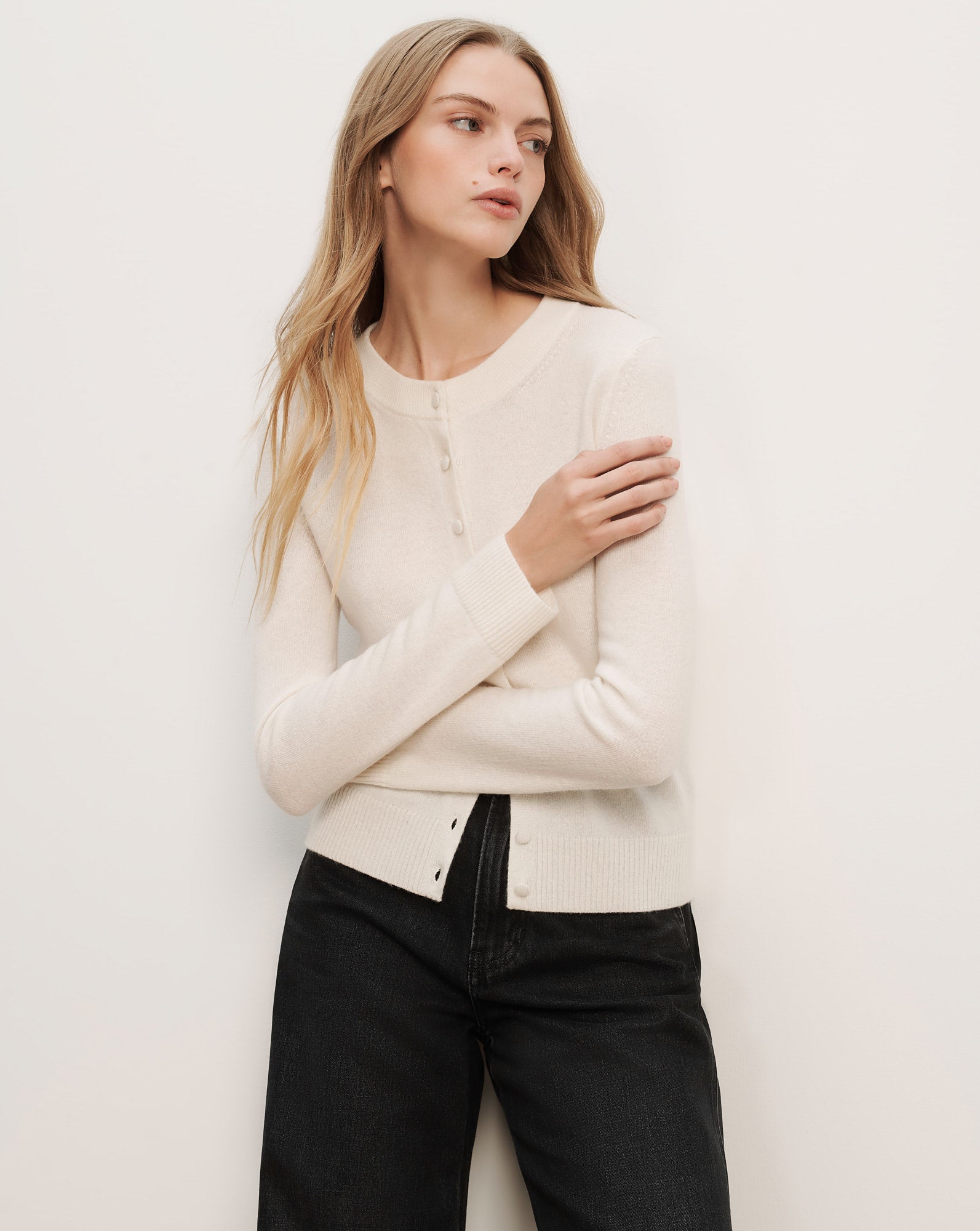 Daro Cashmere Cardigan in Ivory | Veronica Beard