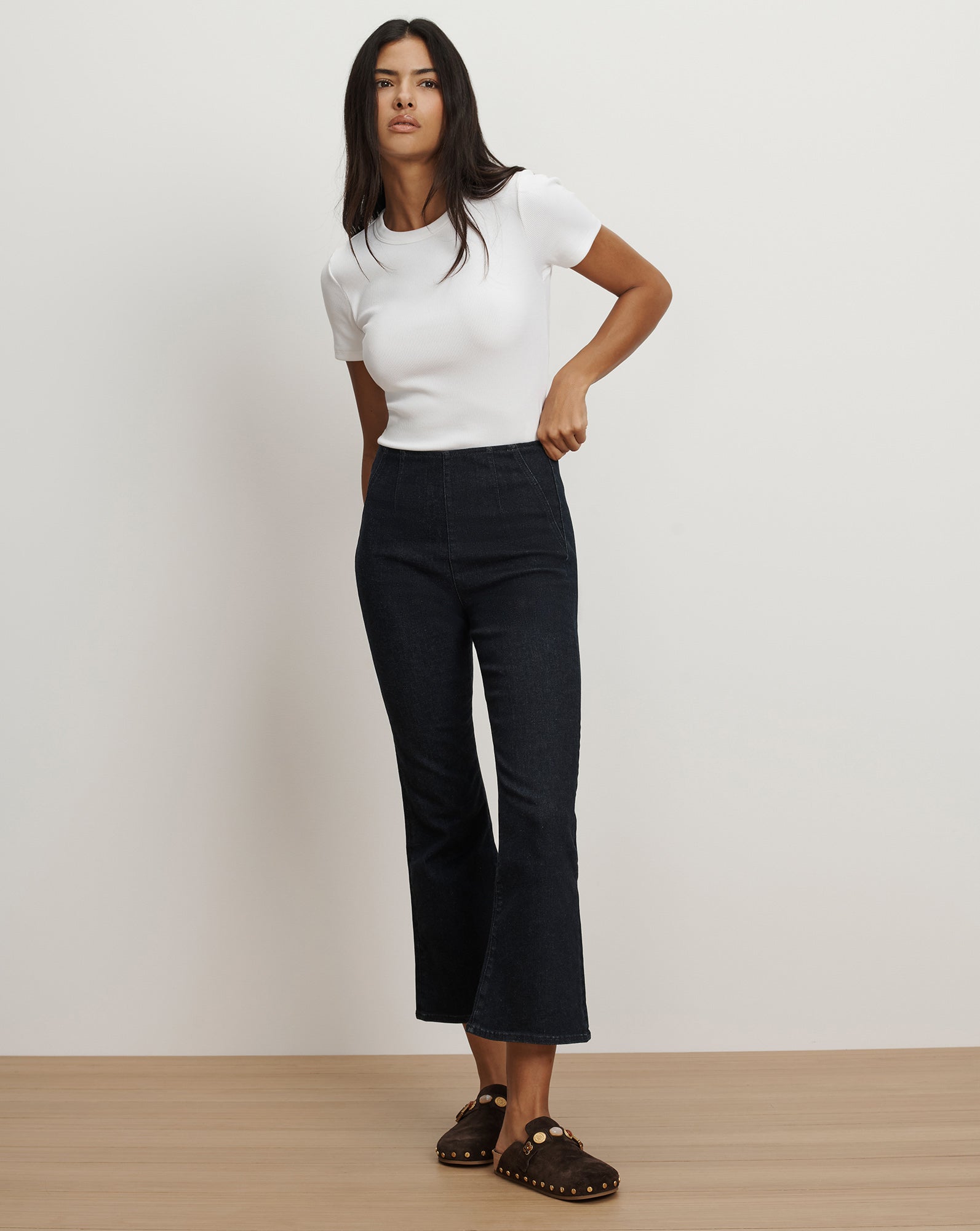 Carson Off-Duty Kick-Flare Jean in Oxford | Veronica Beard