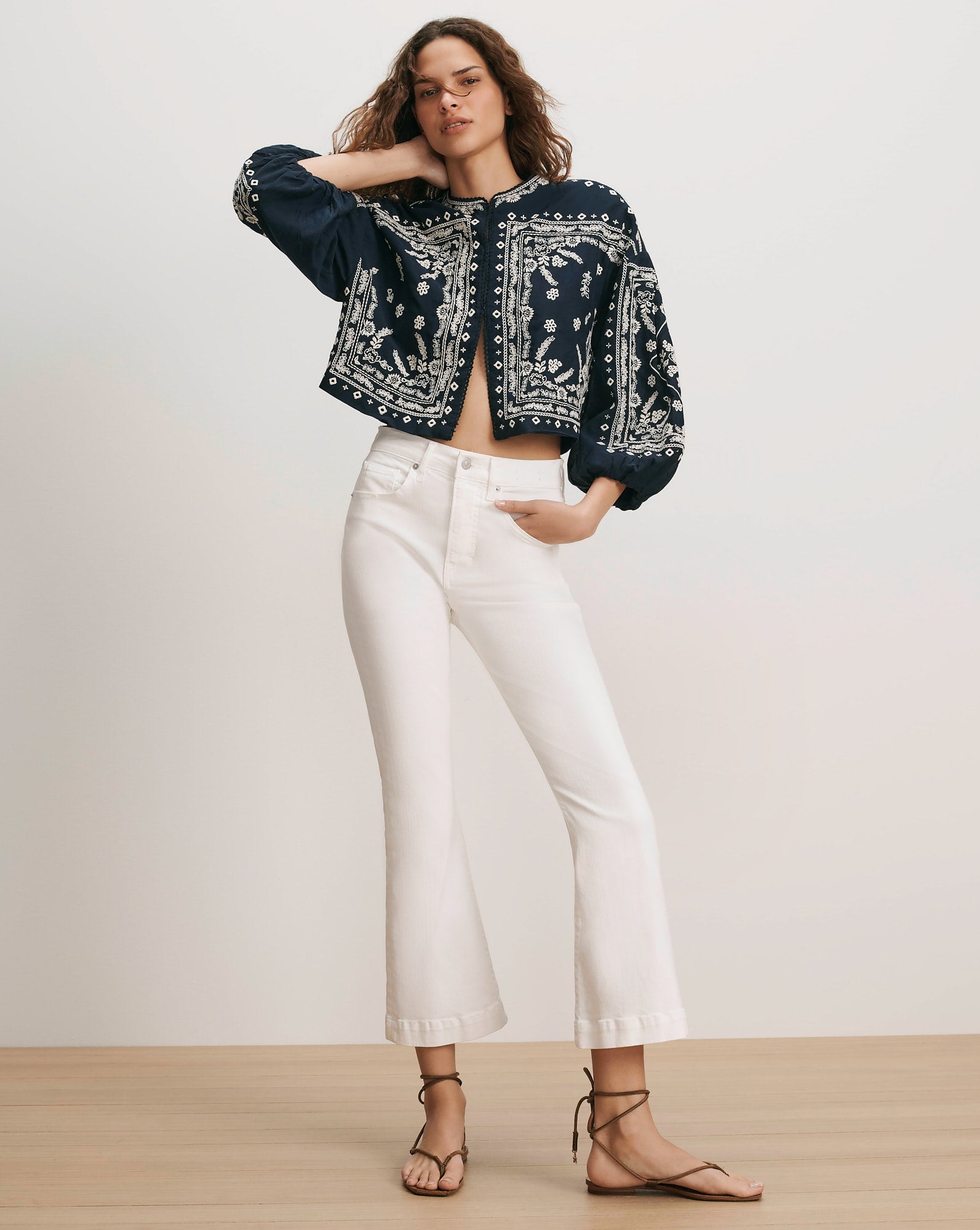 Carson Kick-Flare Jean in White | Veronica Beard