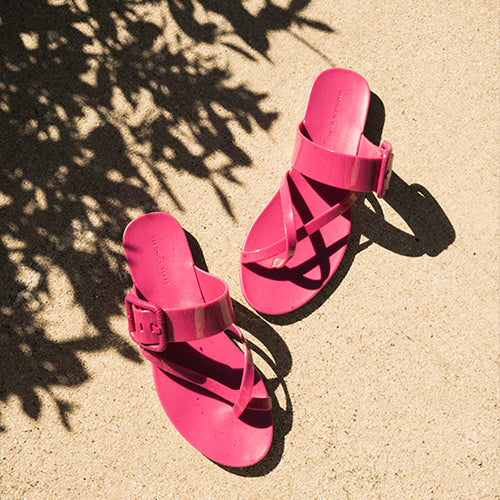 Must-Have-The Jelly Sandal | Veronica Beard