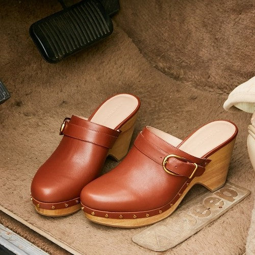 
How To-3 Ways To Wear Clogs