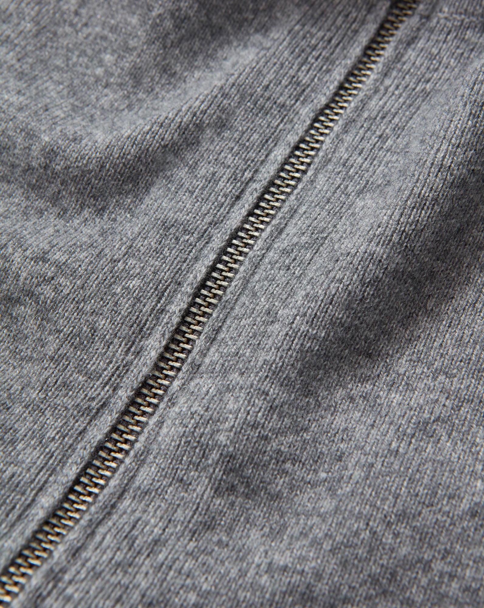 Beach Cashmere Dickey in Medium Heather Grey | Veronica Beard