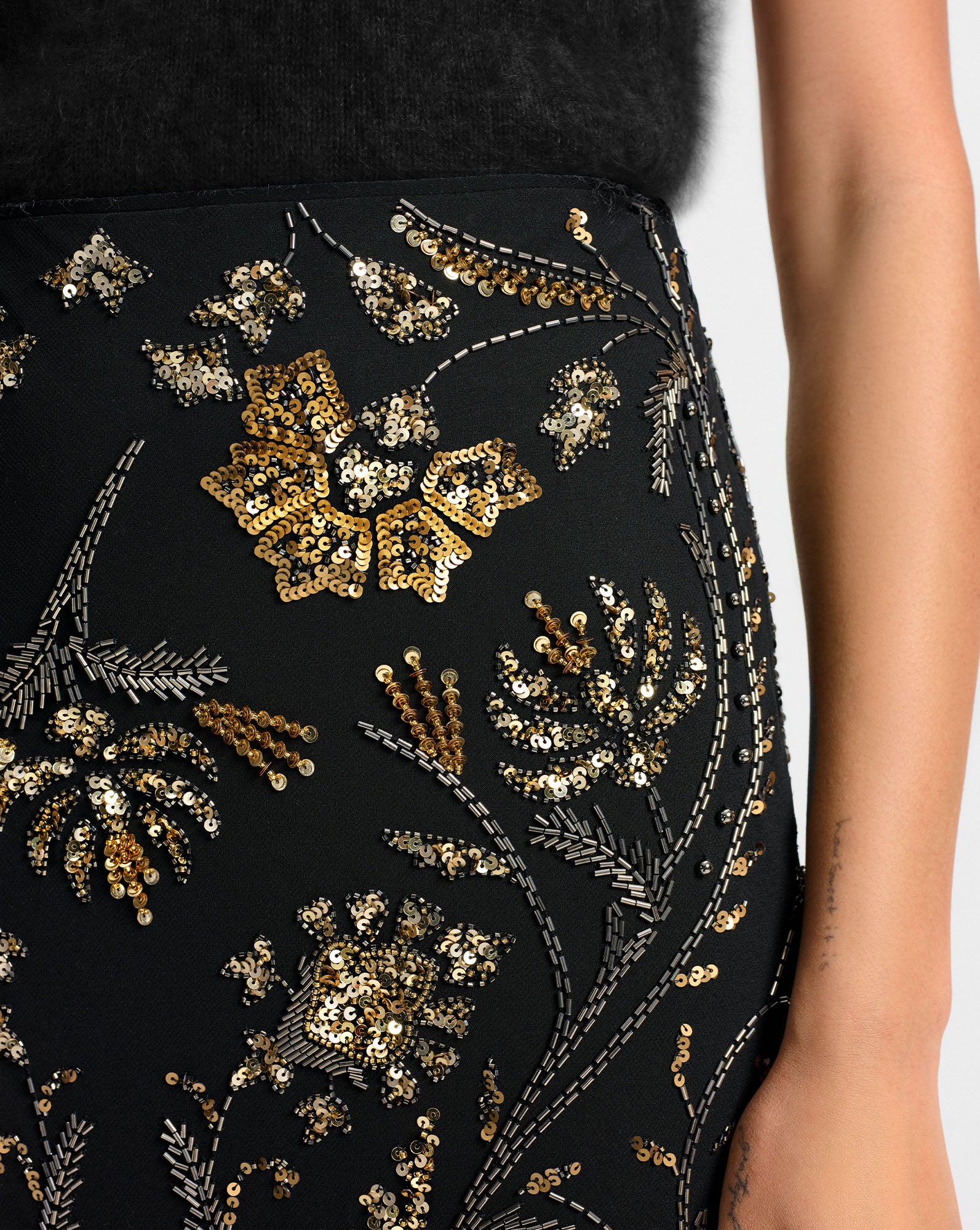 Lou　新品　Venica　Bijou embroidery skirt Vinca Skirt - Vintage Napkins – SISSEL EDELBO