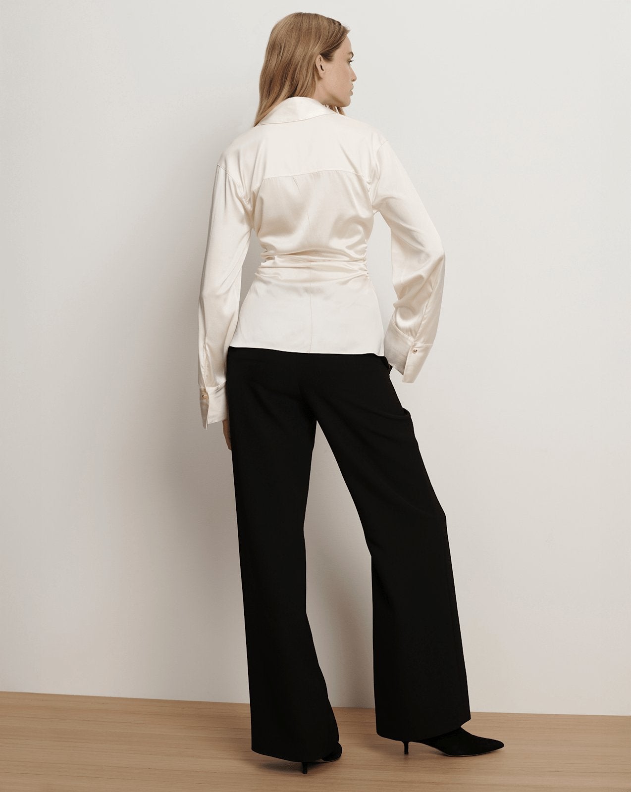 Shiona Stretch-Silk Rouched Blouse in Off-White Dove White
