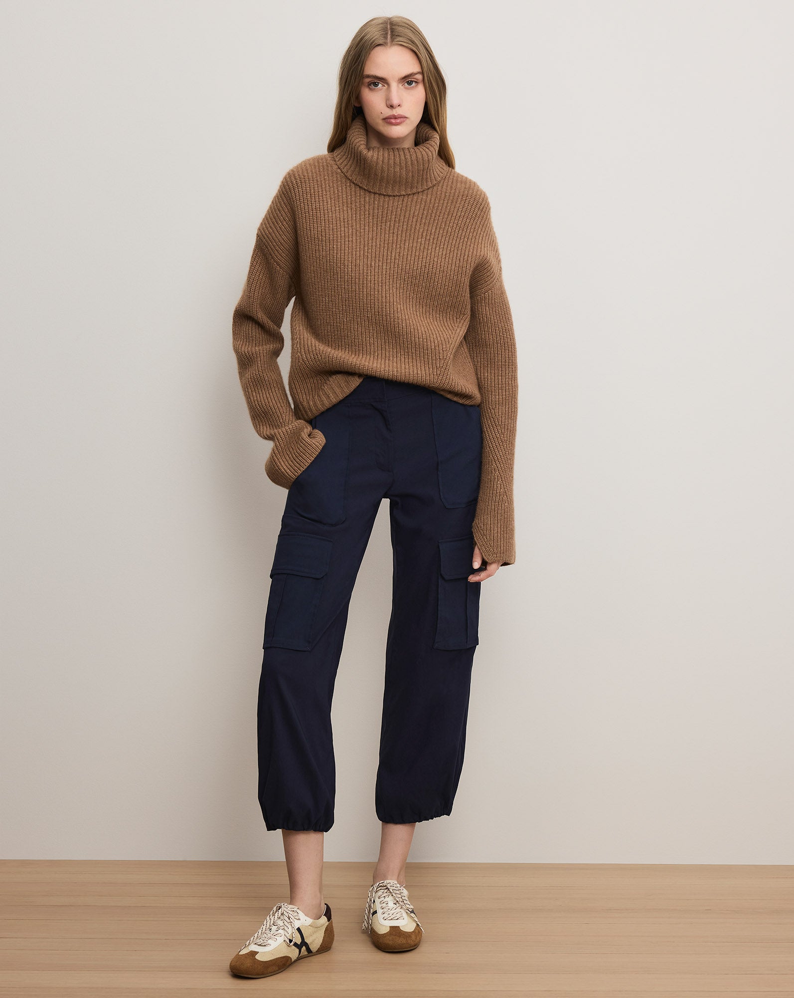 Veronica Beard Dari Wide-Leg Cargo Pant - Navy