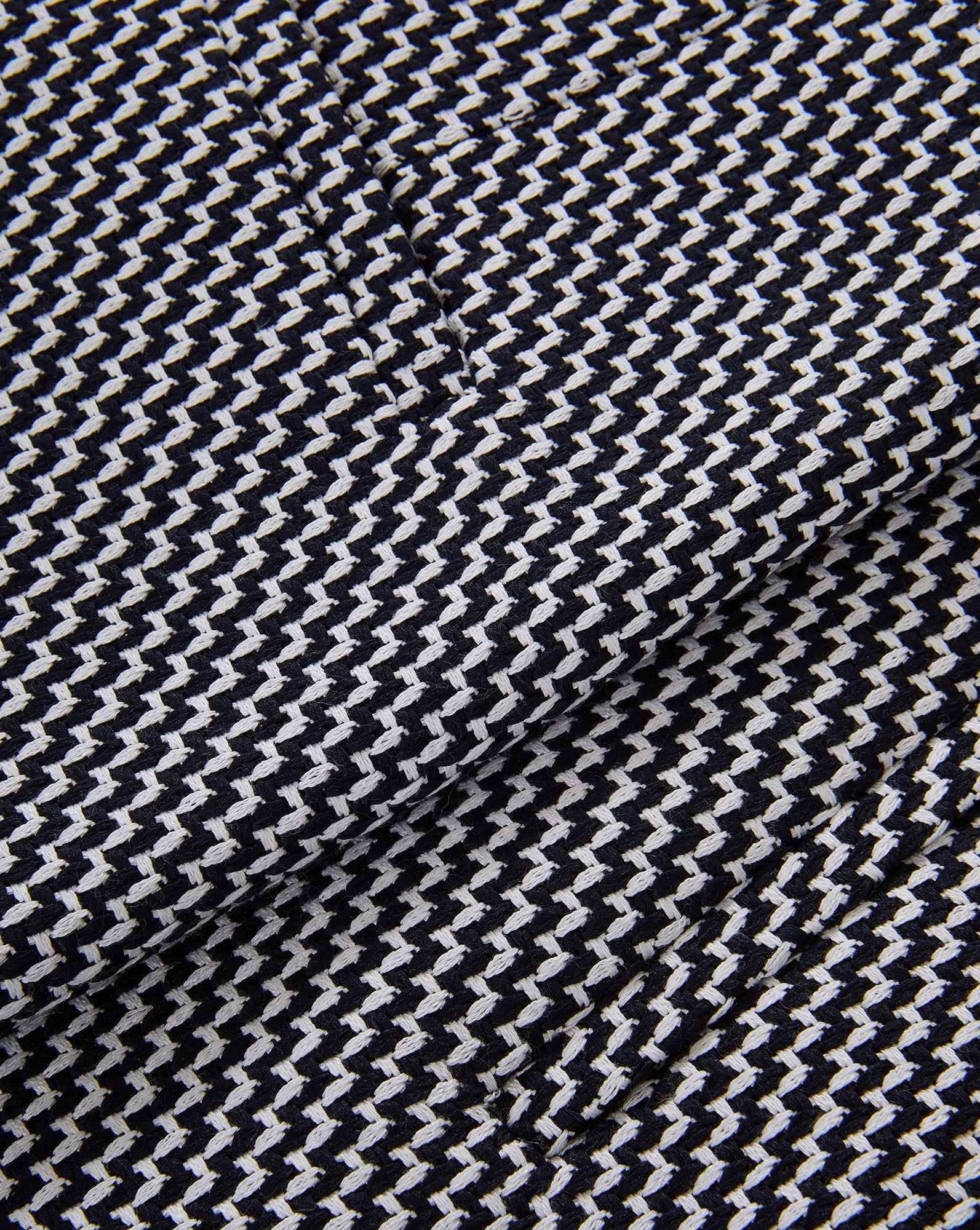 Veronica Beard Jazmin Tweed Short - Navy/Dove White