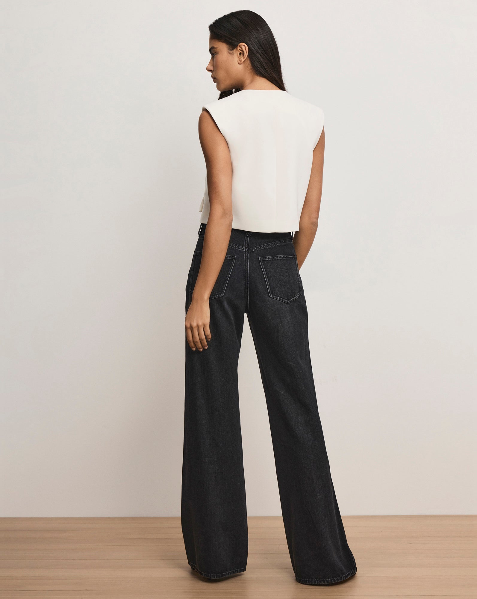 Veronica Beard Cliffwood Cropped Vest - Dove White