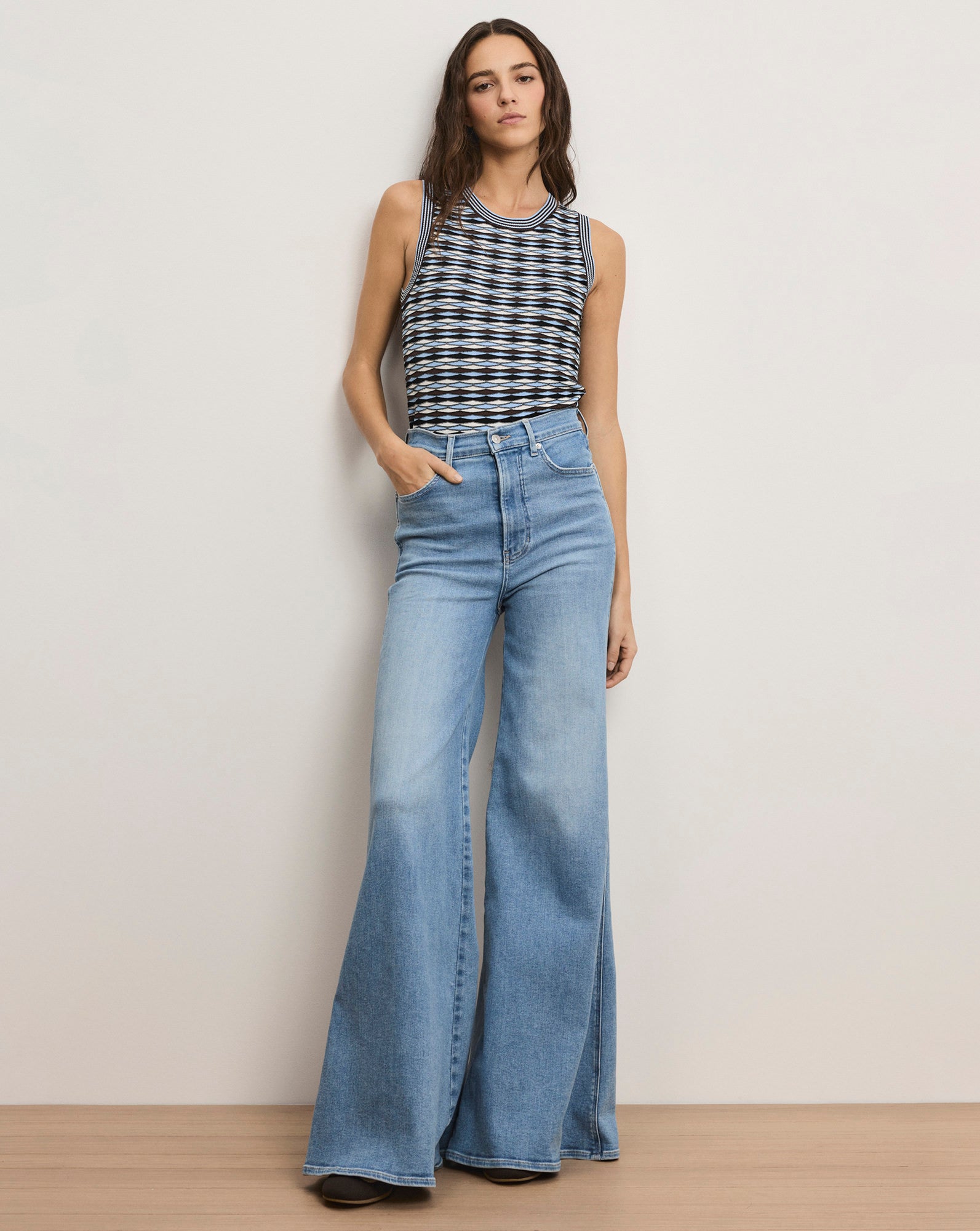 ウェーブヘムニットタンク / Wave Hem Knit Tank Top 136a5122b5724e3263017f46869e89