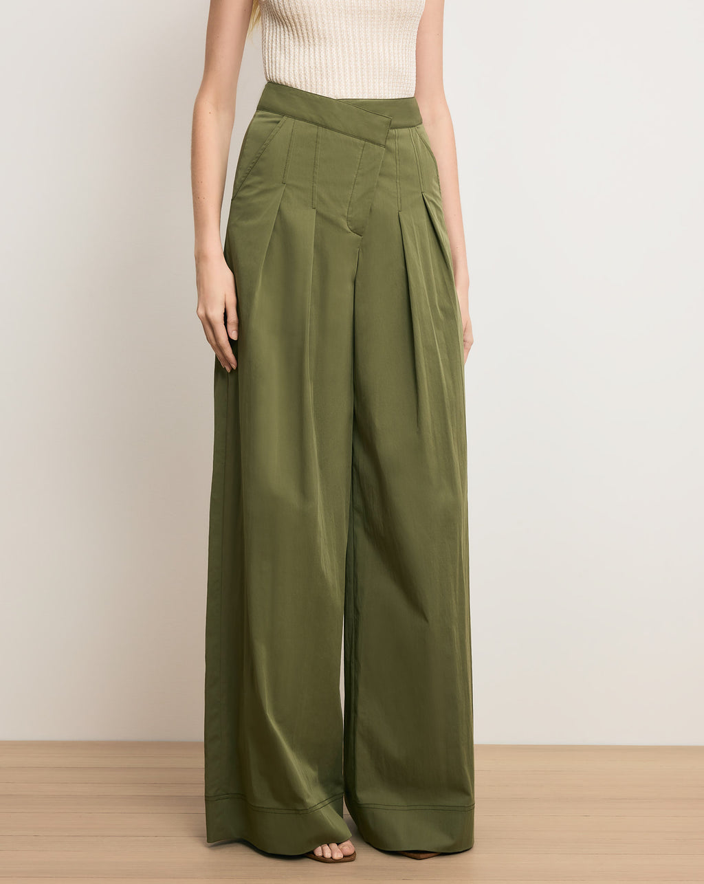 Veronica Beard Heron Crossover Waistband Pant - Army
