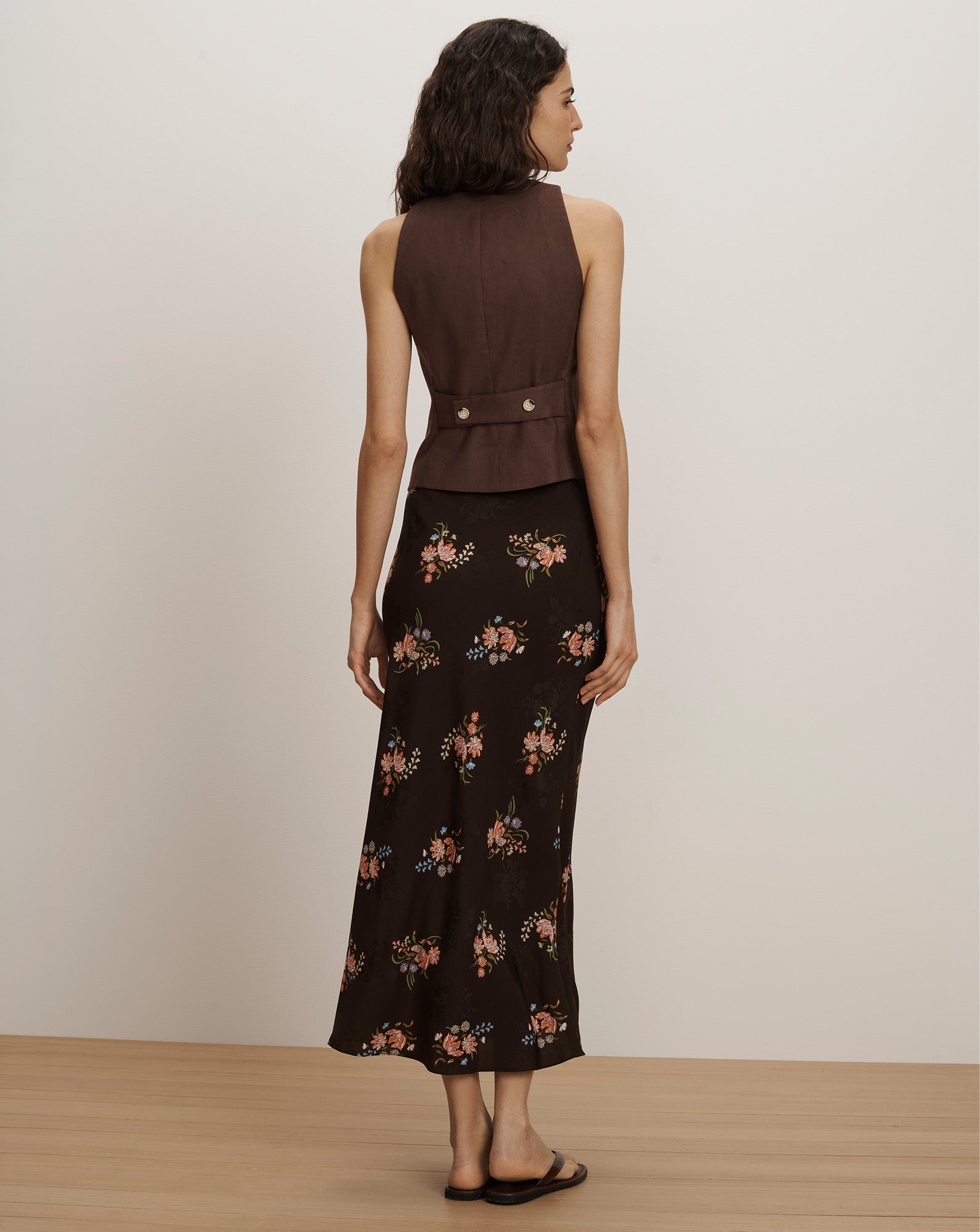 Hartwell Tailored Vest in Dark Mocha | Veronica Beard