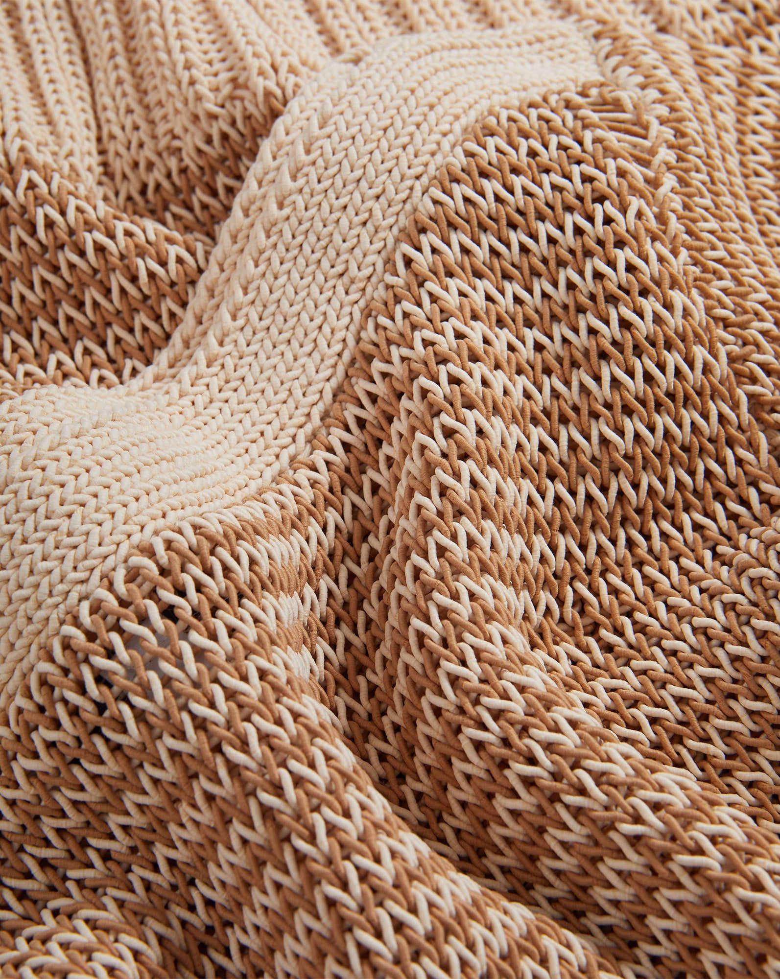 CHERVO ホワイト 薄手ストライプ セーター XL Orlian Knit Pullover in Chai/Ecru | Veronica Beard