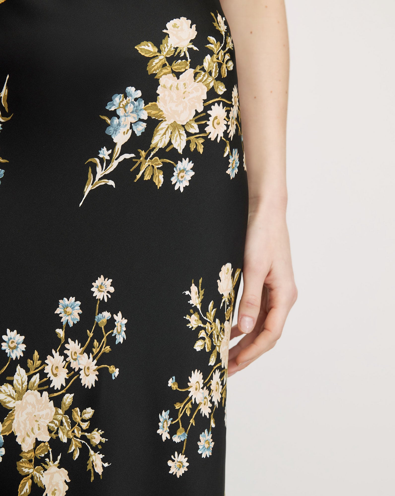Veronica Beard Black floral midi skirt with cream and blue