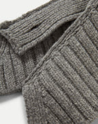 Veronica Beard Gray ribbed knit scarf