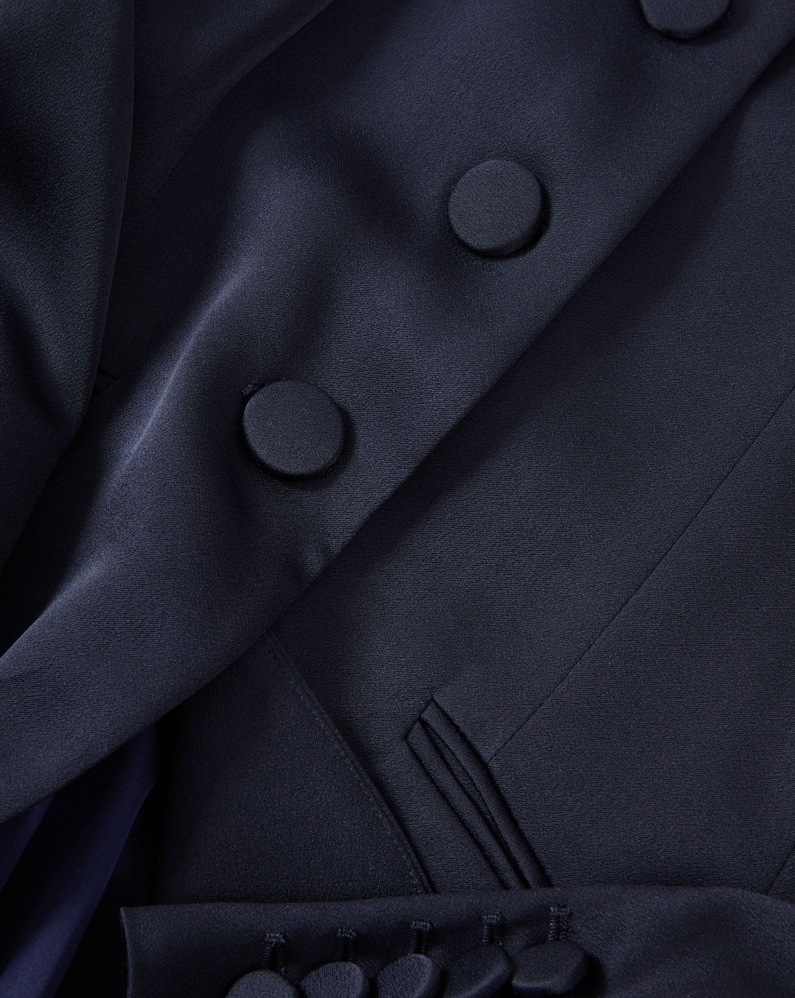 Veronica Beard Navy blue silk blazer with covered buttons.