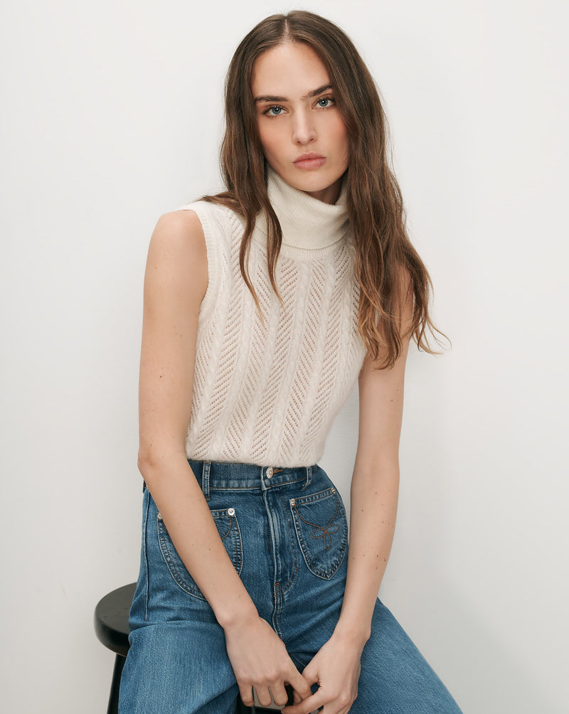 Veronica Beard Cream cable knit sleeveless turtleneck sweater