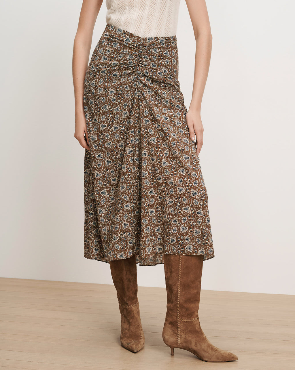 Veronica Beard Brown floral midi skirt with ruched front.