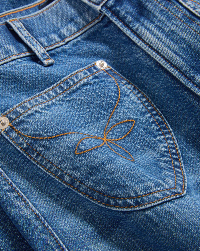 Veronica Beard Blue denim jeans with embroidered back pocket.