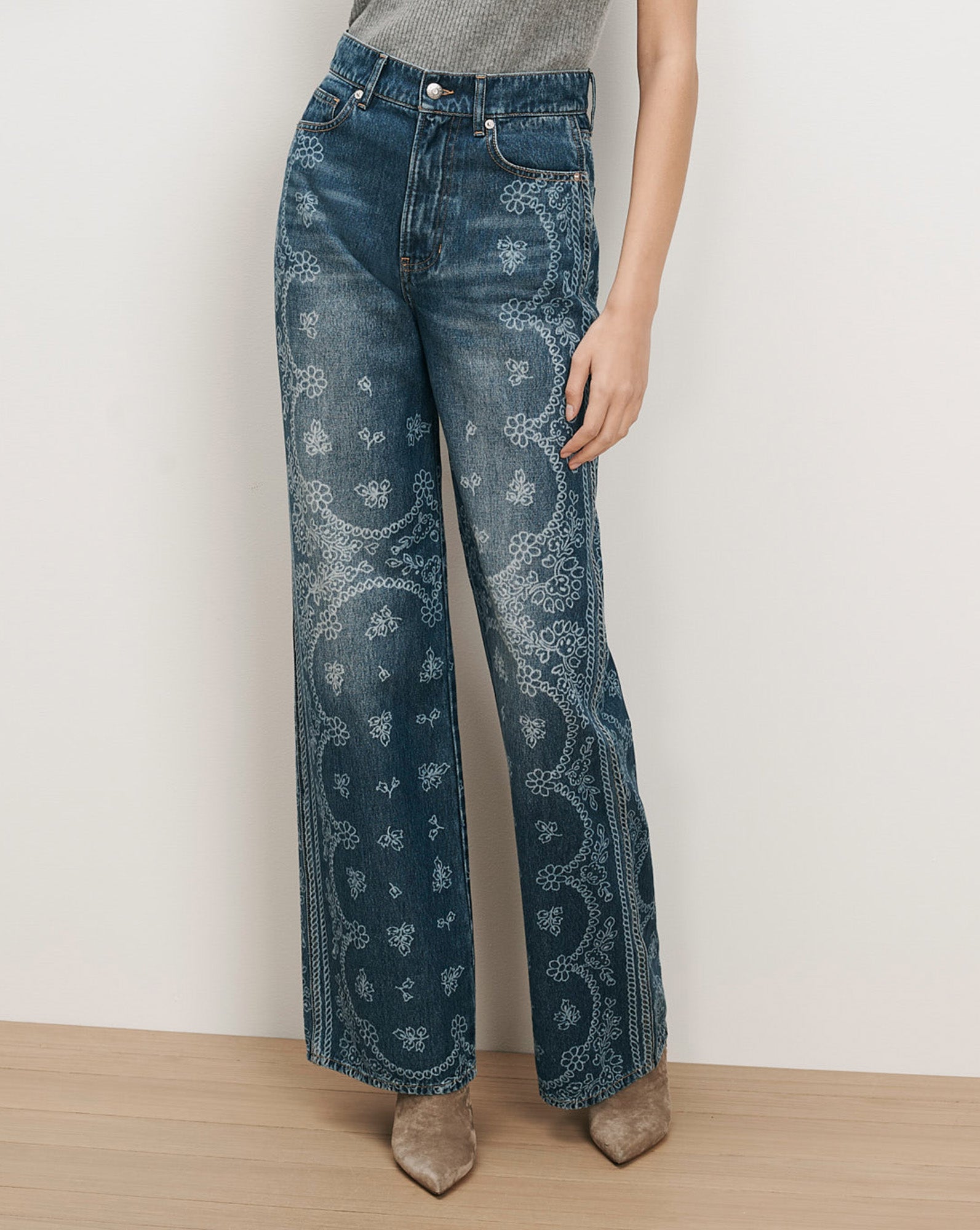 Taylor Bandana Print Wide-Leg Jean in Indigo Blue Indigo Bandana