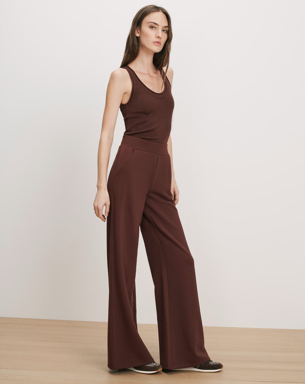 Veronica Beard Brown ribbed tank top and wide-leg pants