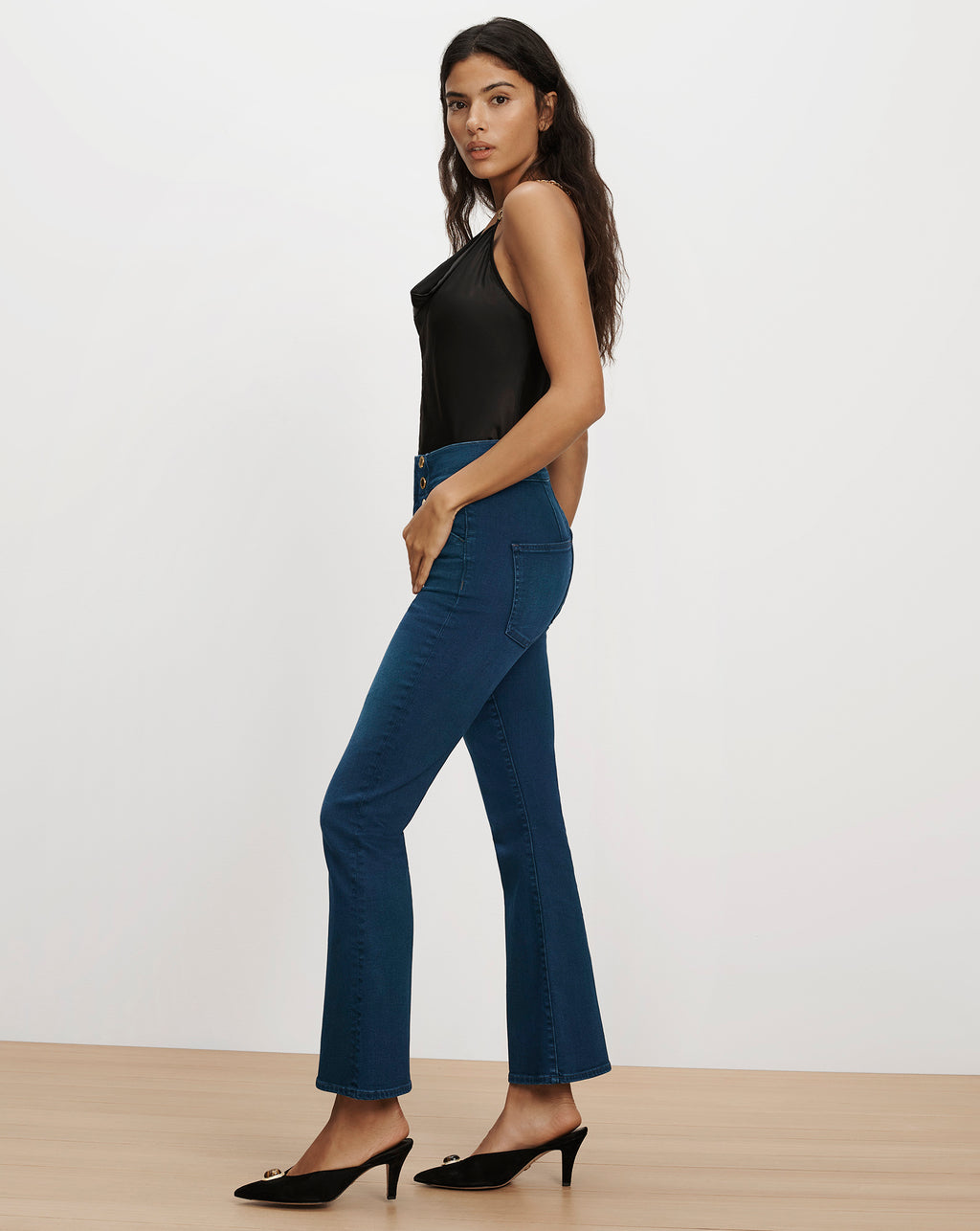 Veronica Beard Blue flare denim jeans with high waist.