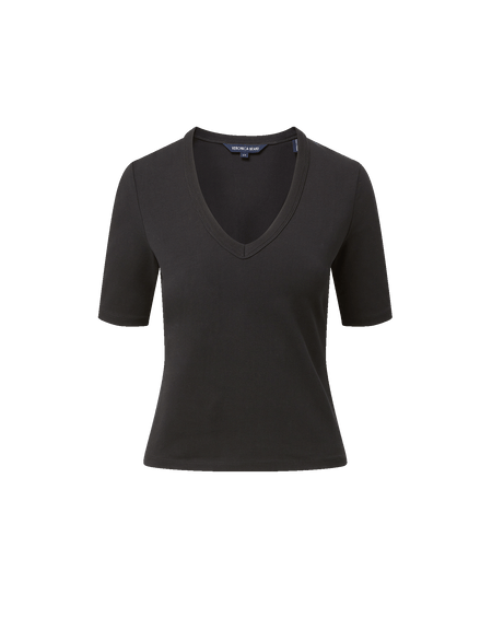 Veronica Beard Black v-neck t-shirt with blue jeans.