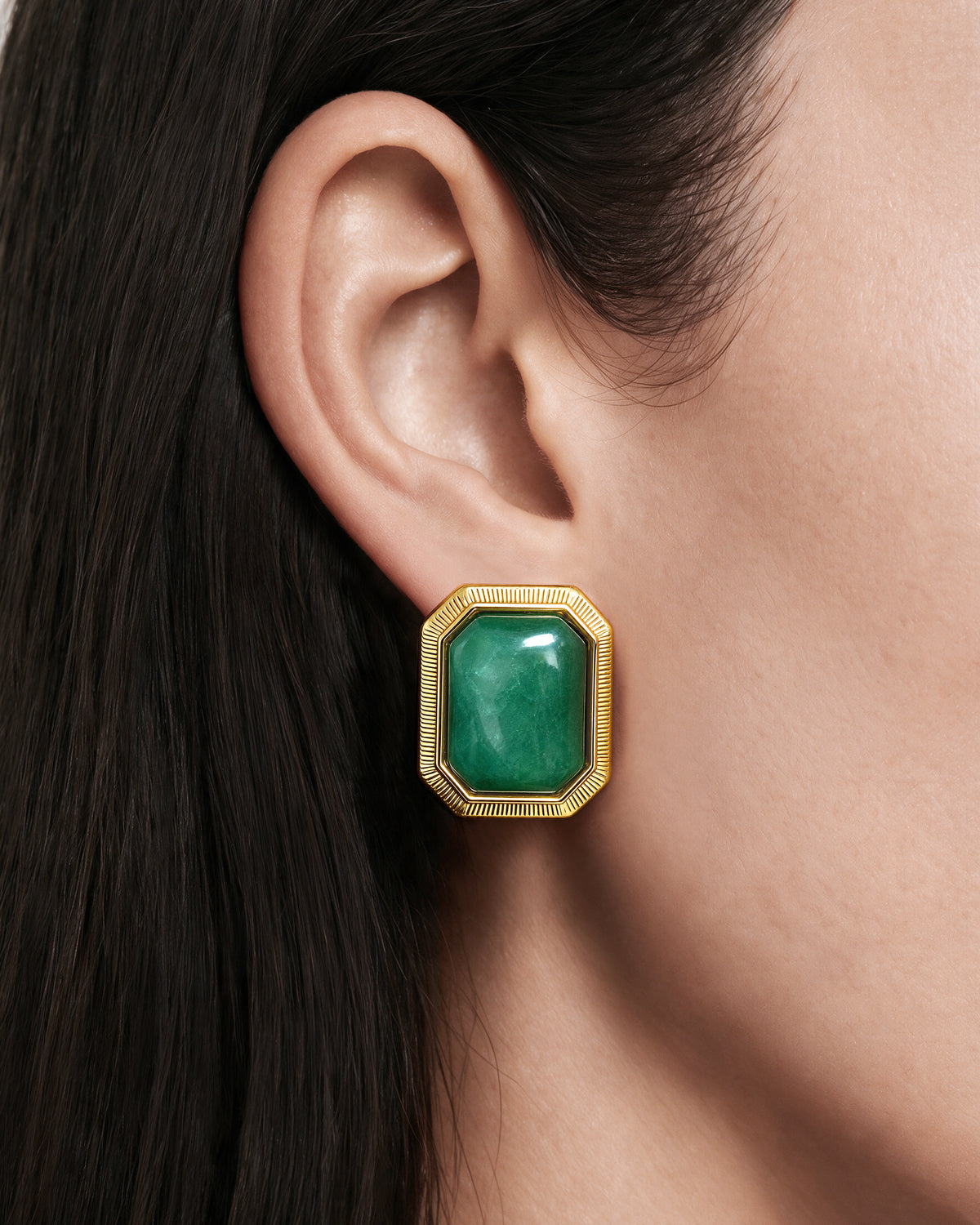 Veronica Beard Green and gold gemstone stud earring.