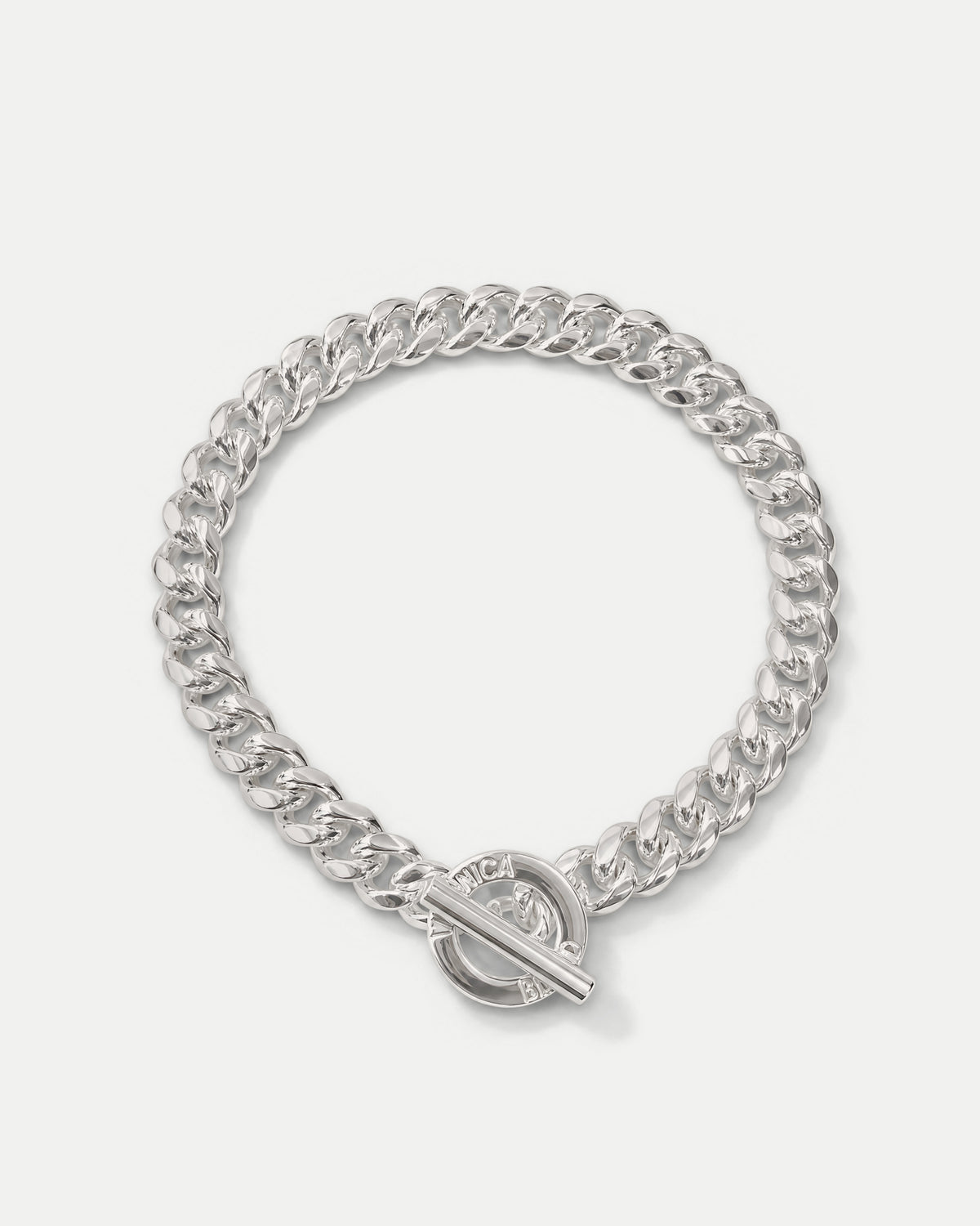 Veronica Beard Silver chunky chain necklace with t-bar closure.