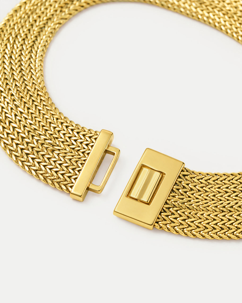 Veronica Beard Gold woven mesh choker necklace with clasp.