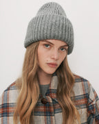 Veronica Beard Gray ribbed knit beanie.