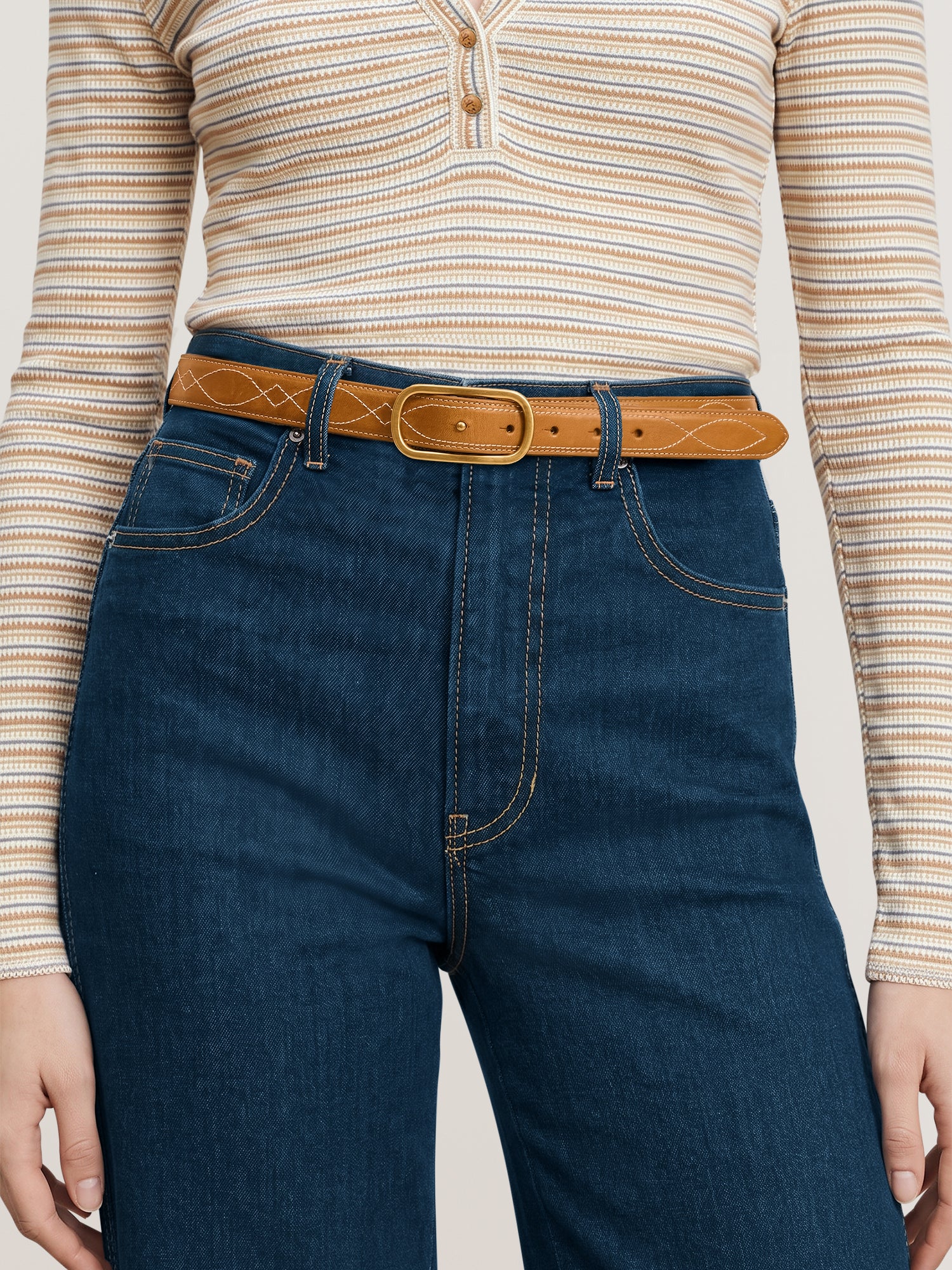Veronica Beard Brown leather belt with gold buckle and stitching