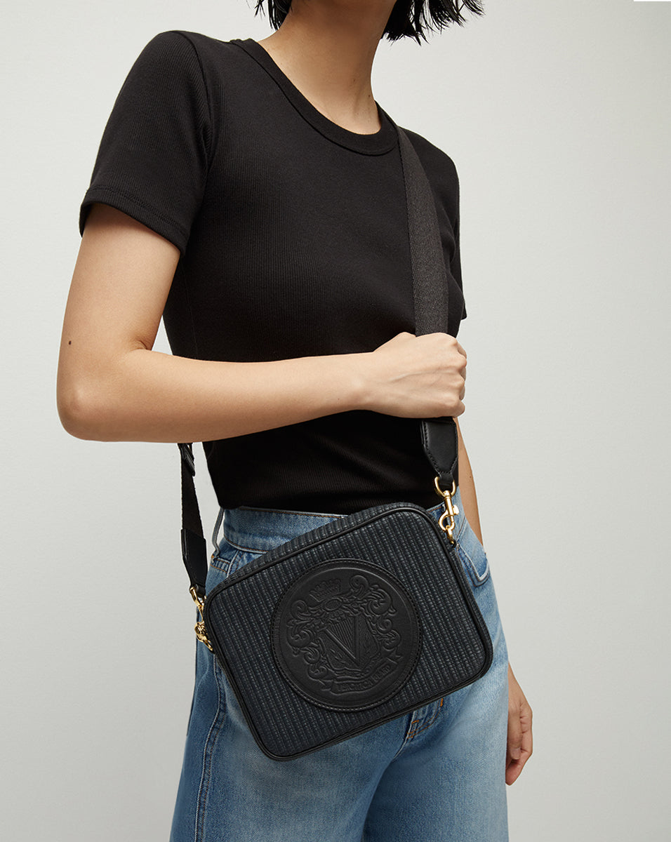 ☆ひまわり　celブラック 9992991【BEST BALANCE】黒ひまわりの種 150g 鳥専門店 BIRD MORE