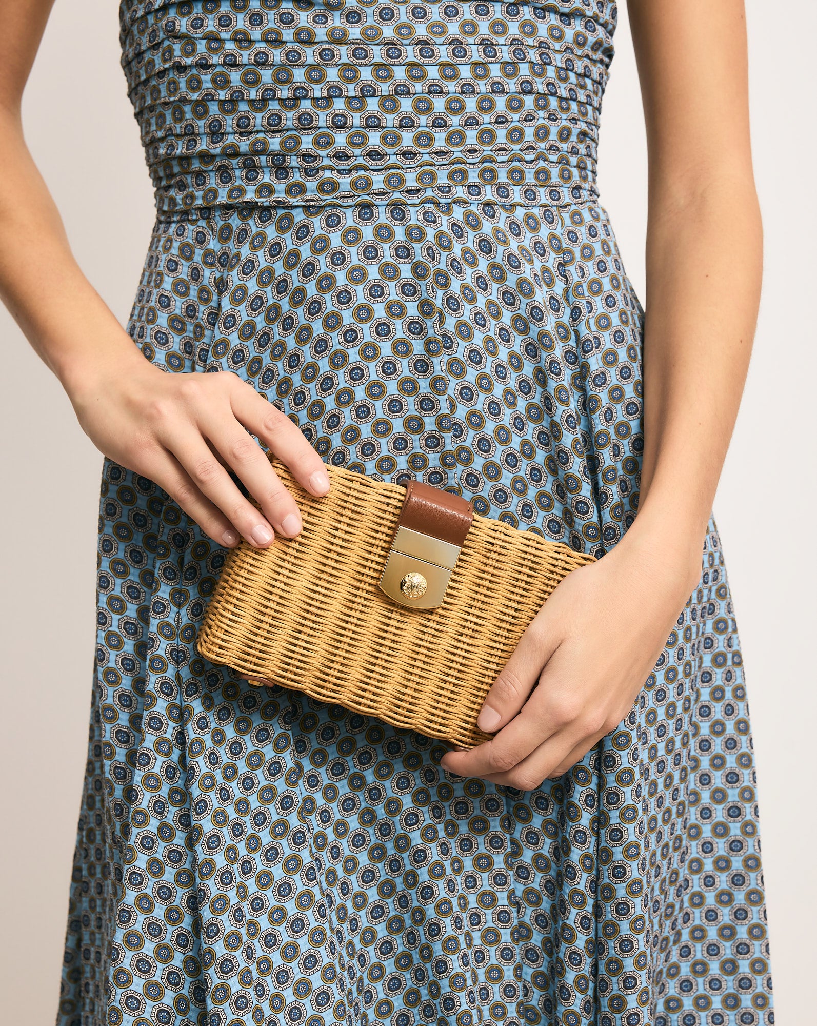 Veronica Beard Lock Box Clutch in Natural Wicker/Hazelwood