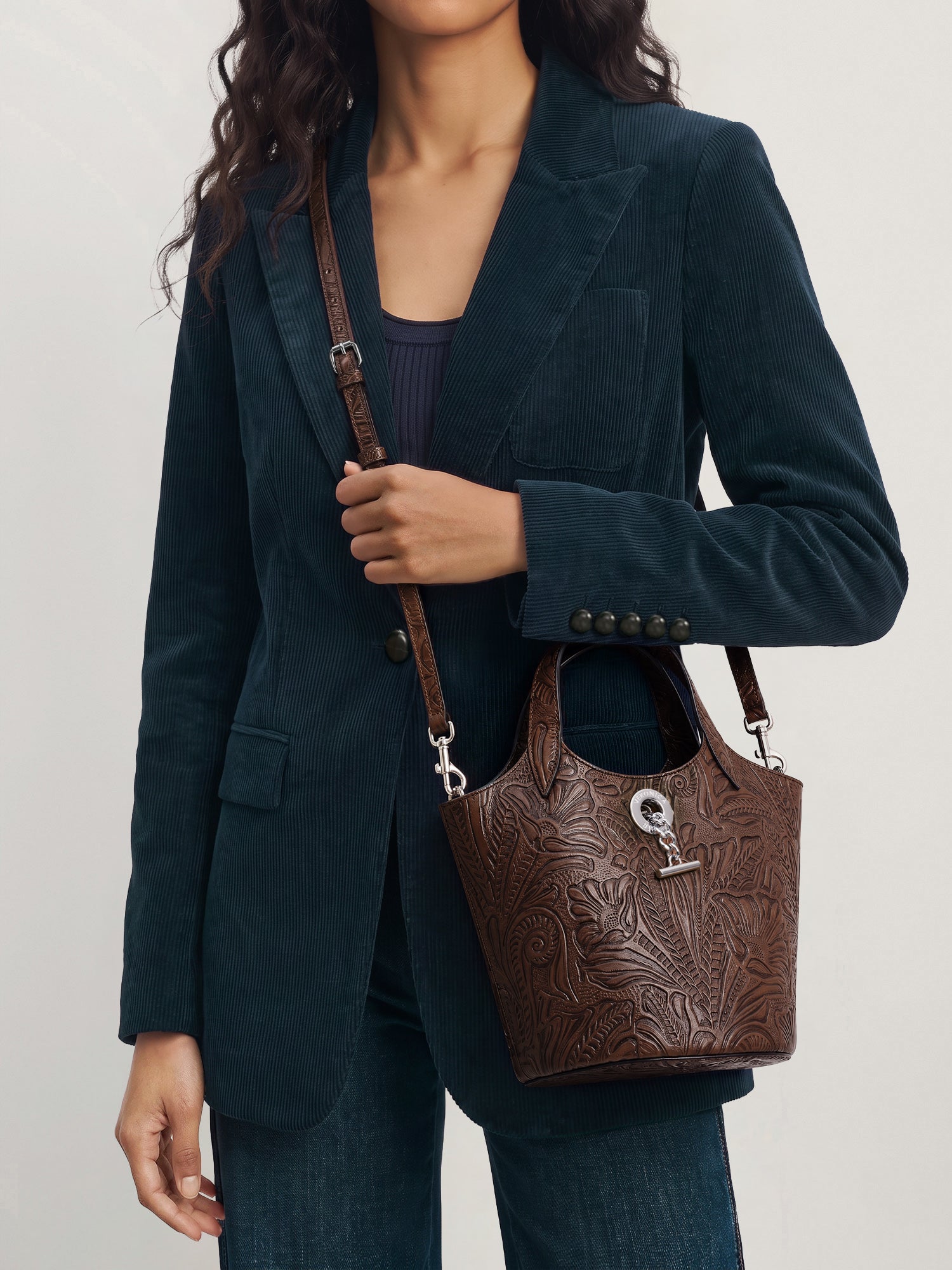 Embossed Anchor Bag in Chocolate | Veronica Beard