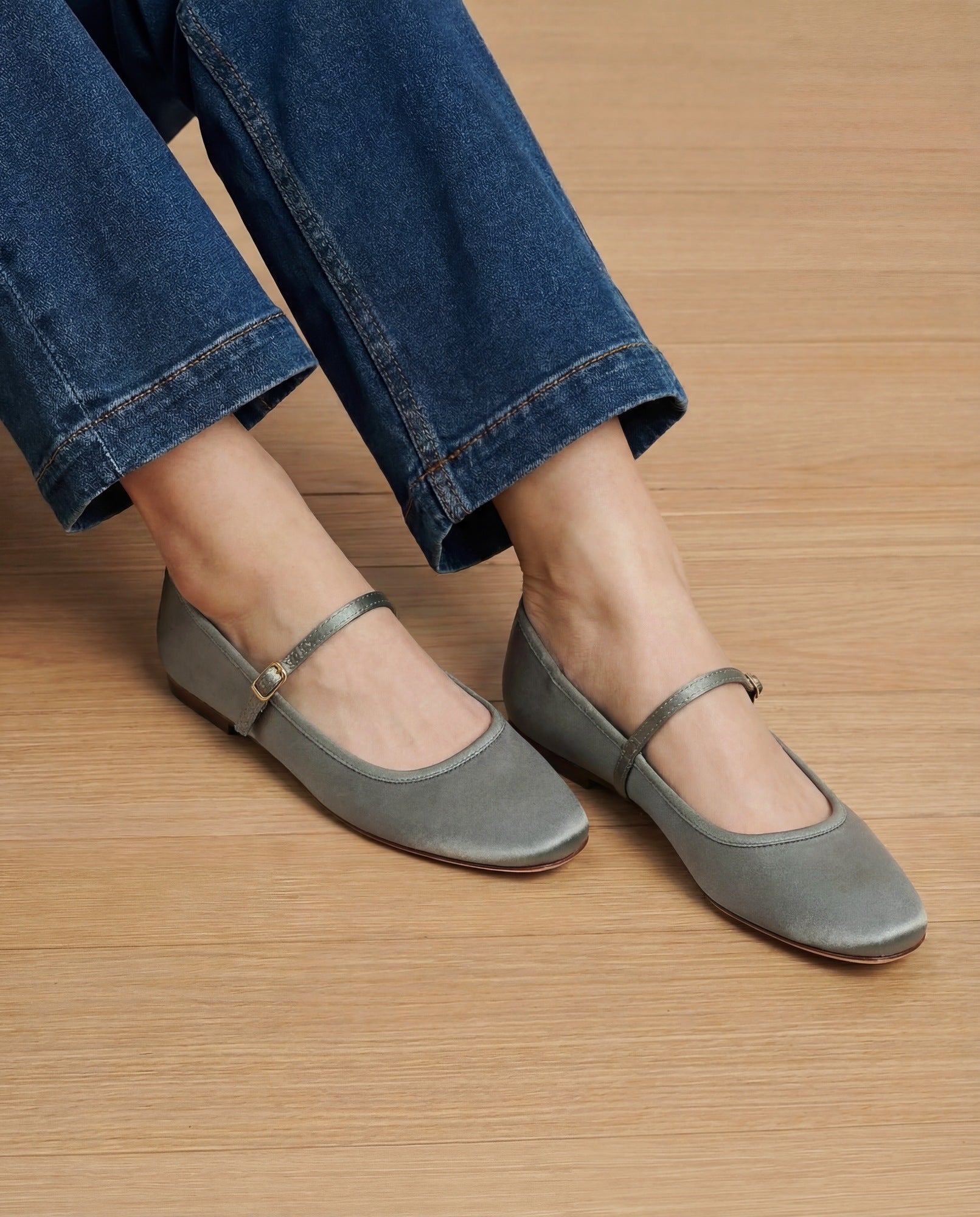 ローブドゥマリエパデットキャミandパンティ Jack Rogers Kimberly Mid-Wedge | Metallic Nappa Leather | Platinum