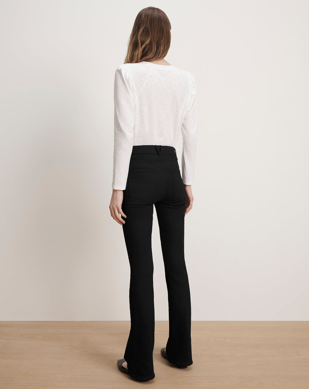 Veronica Beard Beverly Skinny-Flare Jean - Onyx