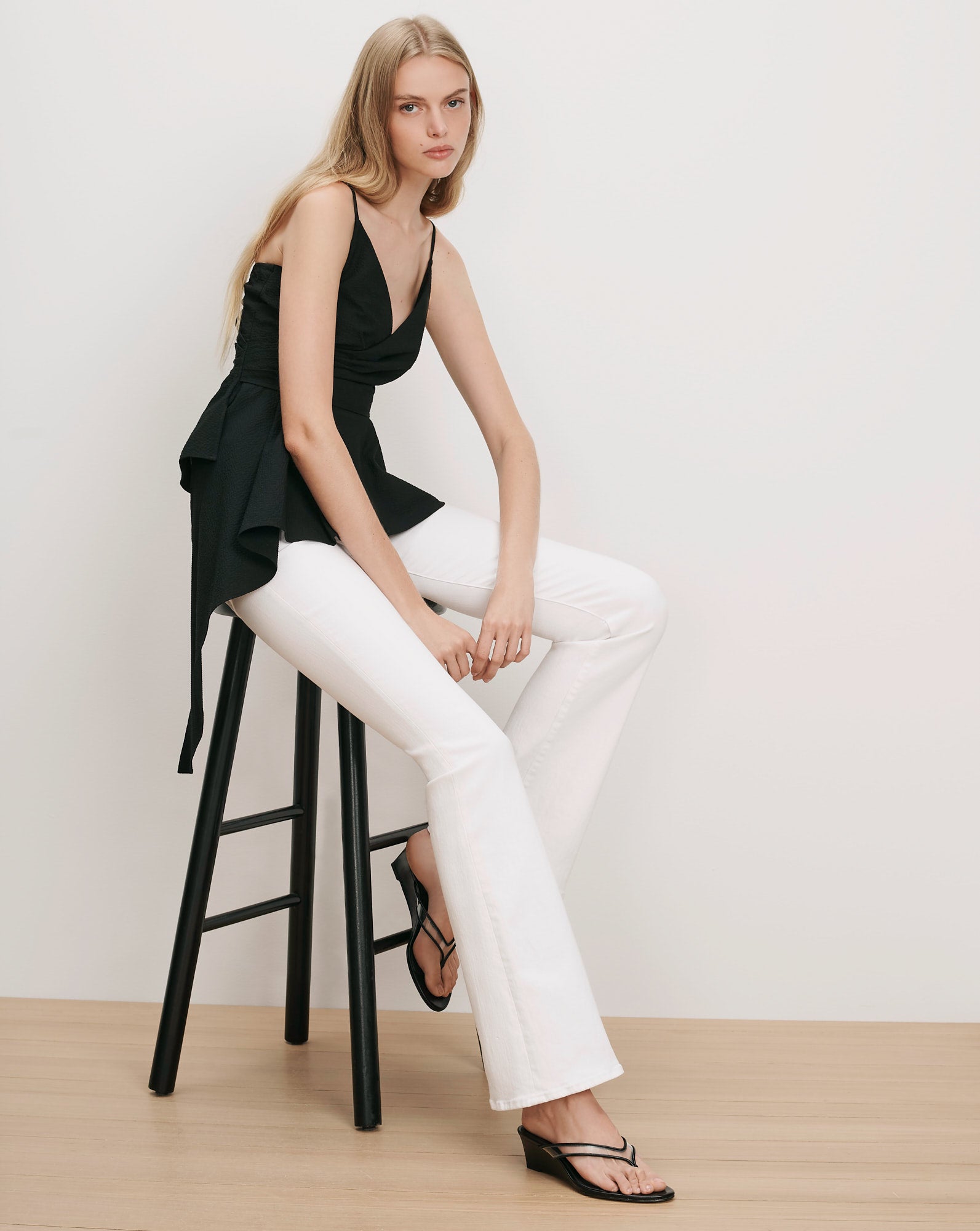 Beverly Skinny Flared White Jeans | Veronica Beard