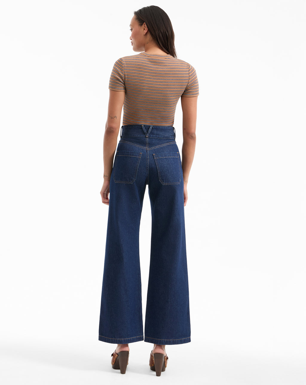 Veronica Beard Taylor Patch-Pocket Wide-Leg Jean - Indigo Rinse