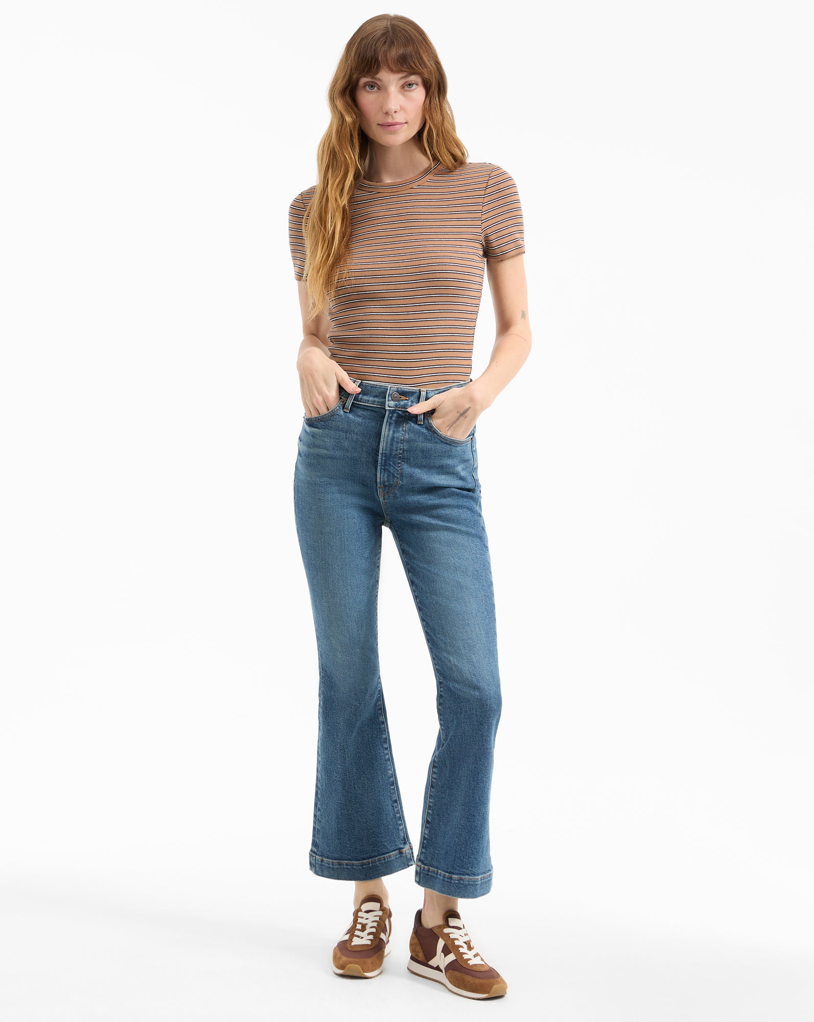 J25079041037RL_ROADSIDE_BLUE_0