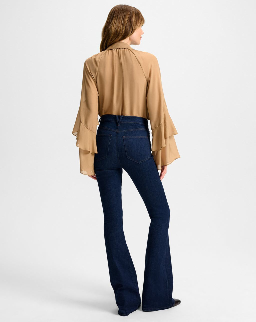 Veronica Beard Beverly Chain-Pocket Skinny-Flare Jean - Indigo Rinse