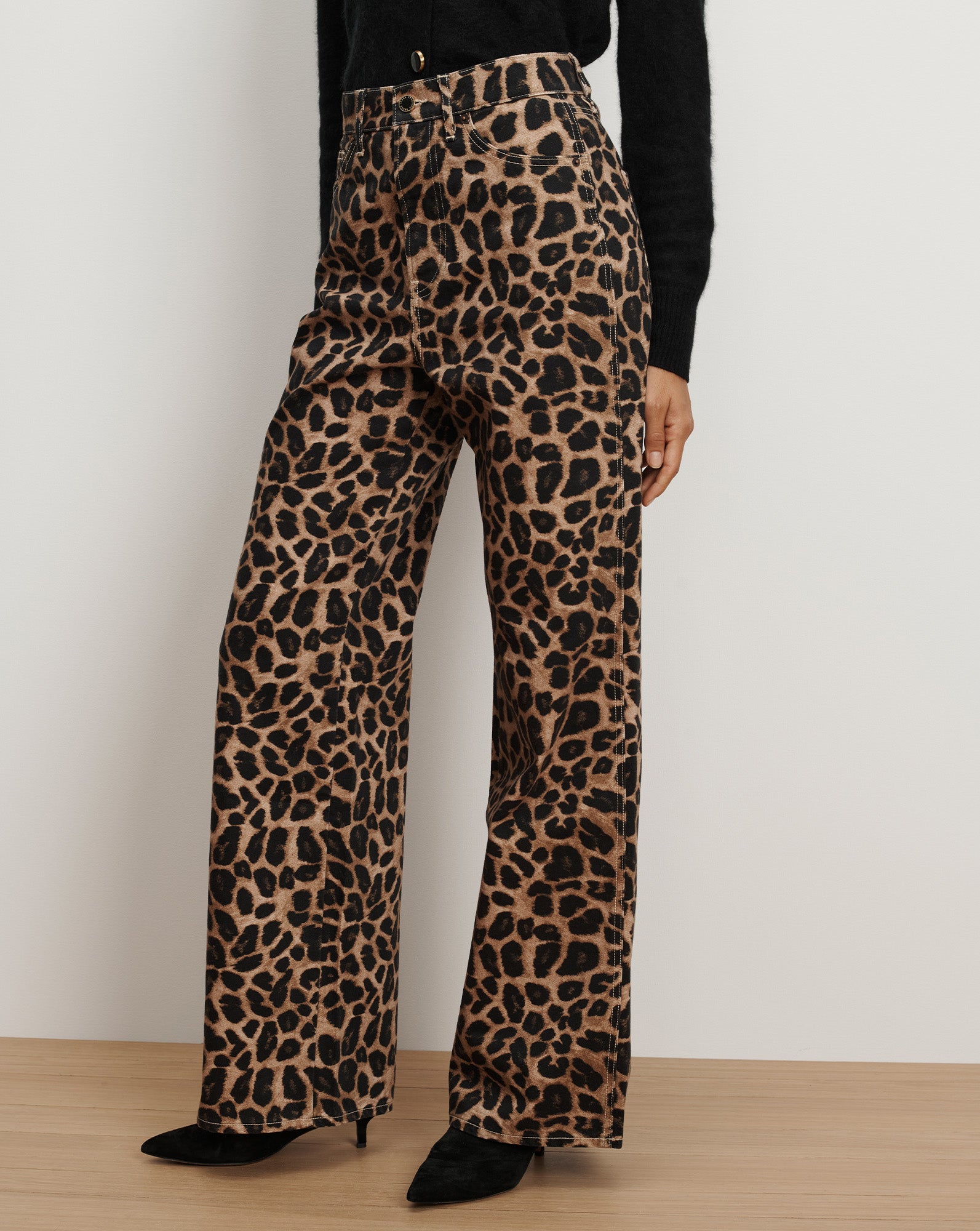 Taylor Leopard Wide-Leg Jean in Leopard Print Washed Leopard