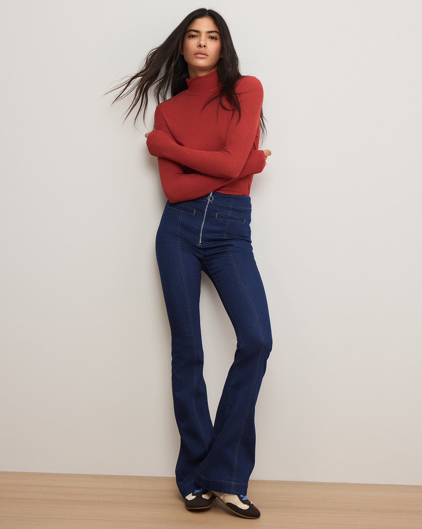 Beverly Skinny-Flare Trouser Jean in Indigo Rinse | Veronica Beard