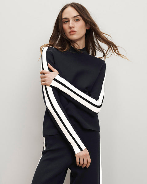 ニット+セーター SARA LANZI Striped Ribbed Cotton T-Shirt Asante Striped Knit Pullover in Navy | Veronica Beard