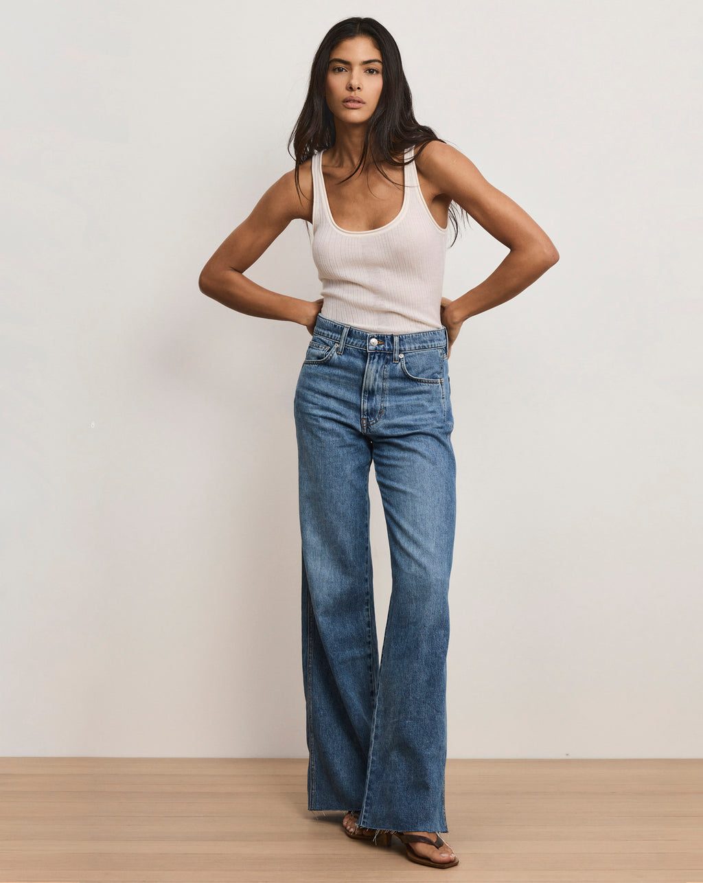 Veronica Beard Kasey Wide-Leg Jean - Bright Lakeshore