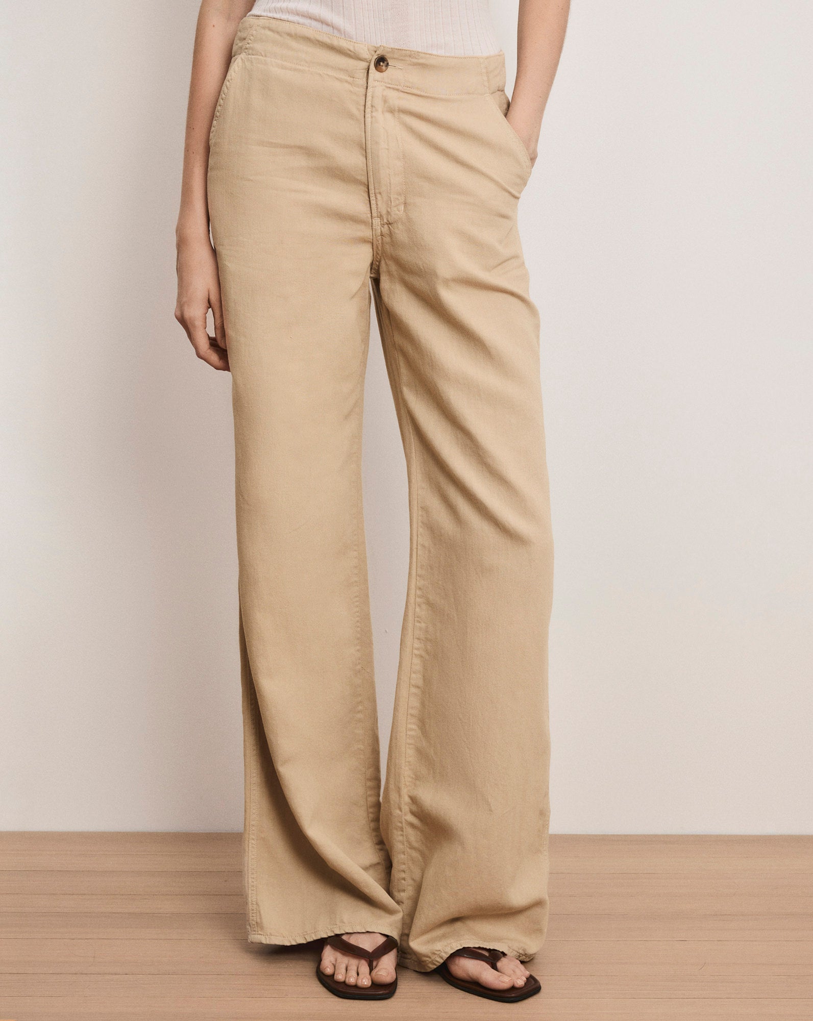 Kasey Wide-Leg Pant in Stone Khaki | Veronica Beard
