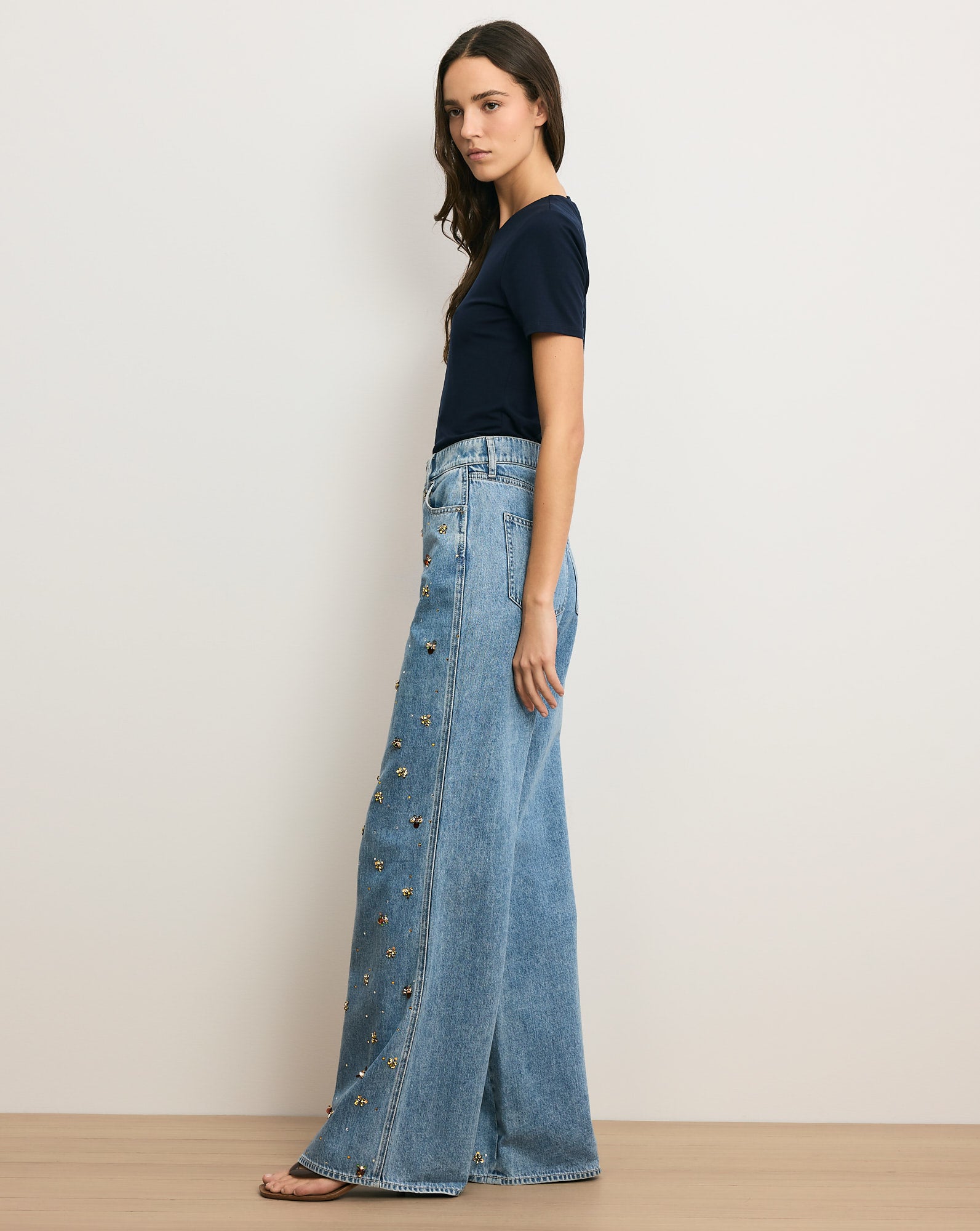 Kasey Embellished Wide-Leg Jean in Light Wash Denim Silver Dust