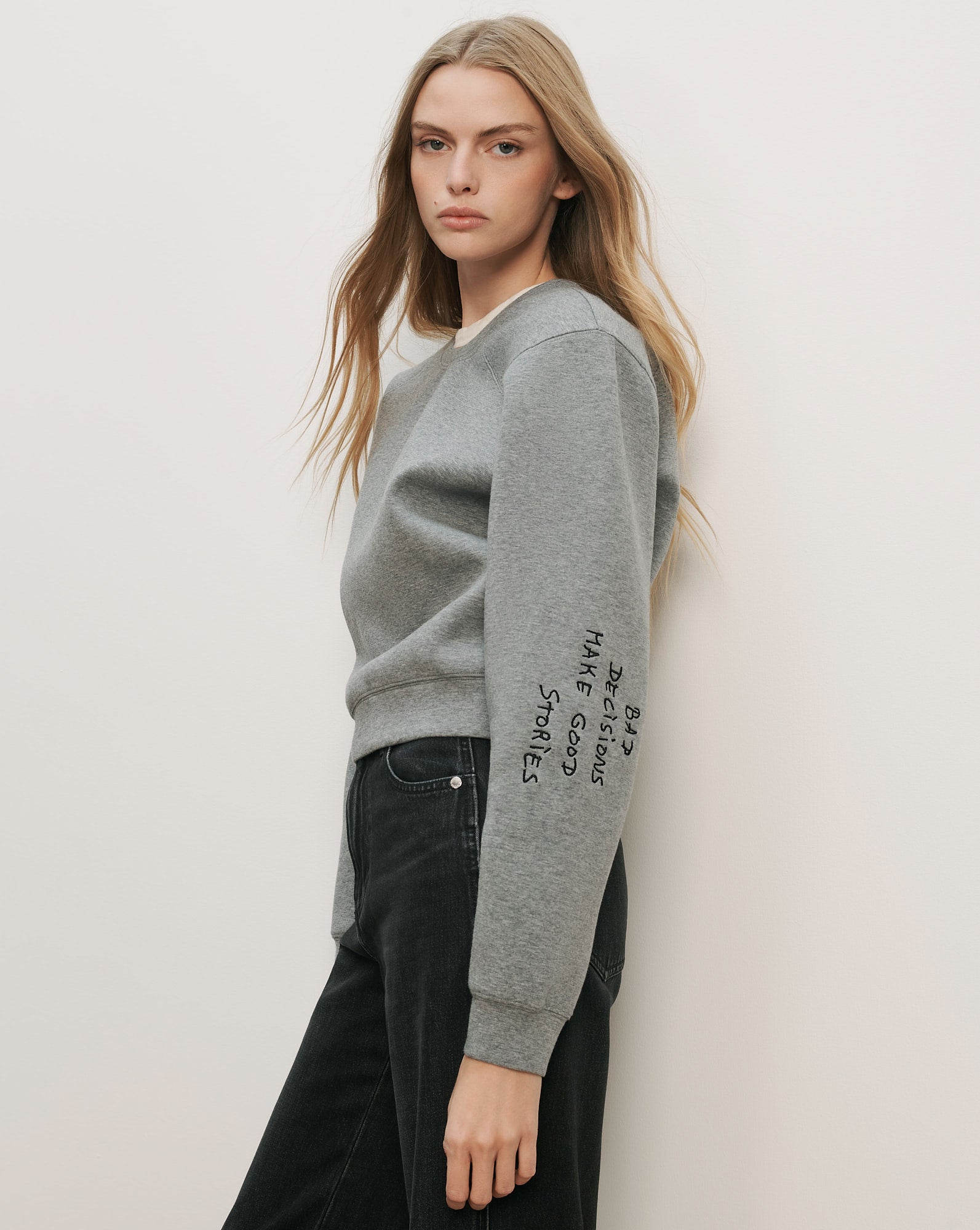 Beaumont Embroidered Sweatshirt in Light Heather Grey | Veronica Beard