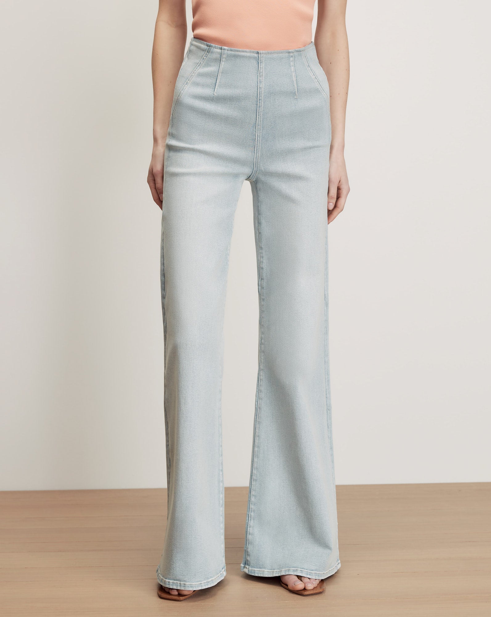 Joplin Off-Duty Flare Jean in Light Blue Pale Stone | Veronica Beard