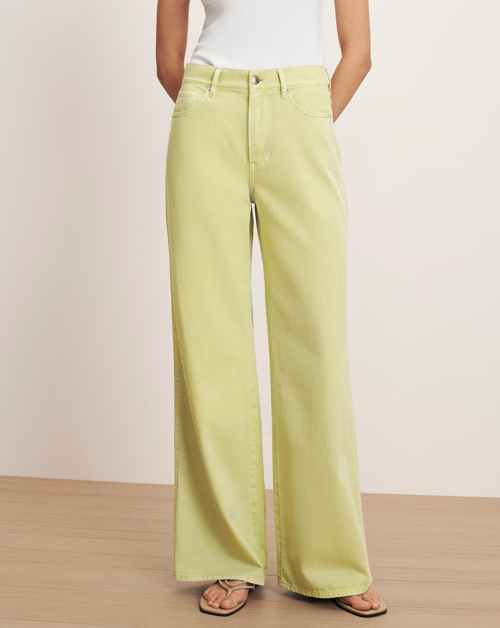 Kasey Wide-Leg Jean in Pistachio | Veronica Beard